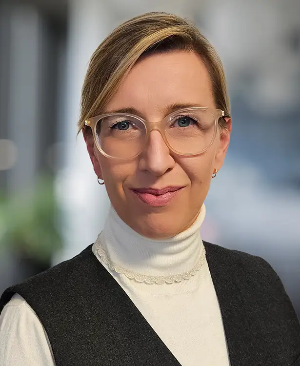 Ines Feichtinger - Portrait